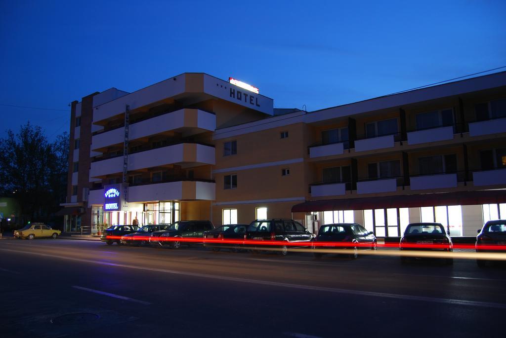 Hotel Europolis Tulcea Exterior foto